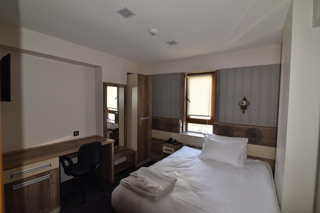 Saltuk Hotel Ерзурум Стая снимка